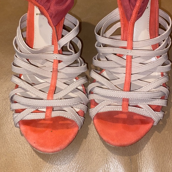 🍒 Fendi 🍒 - Picture 3 of 8